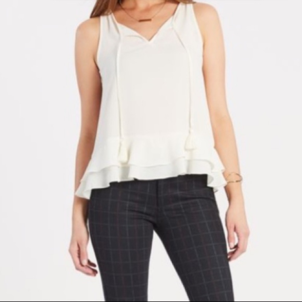 *❗️NWT❗️| Allison Joy | Grace Ruffle top. Size L.
